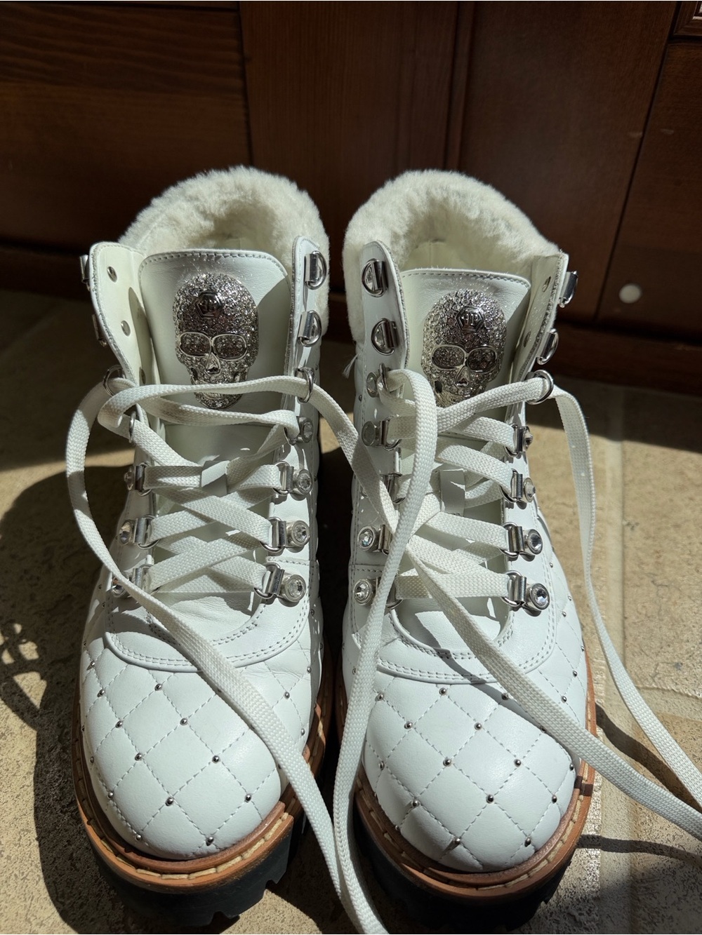 Philipp Plein White Quilted Lace-Up Fleece Collar Boots with Swarovski Skulls - Picture 4 of 8